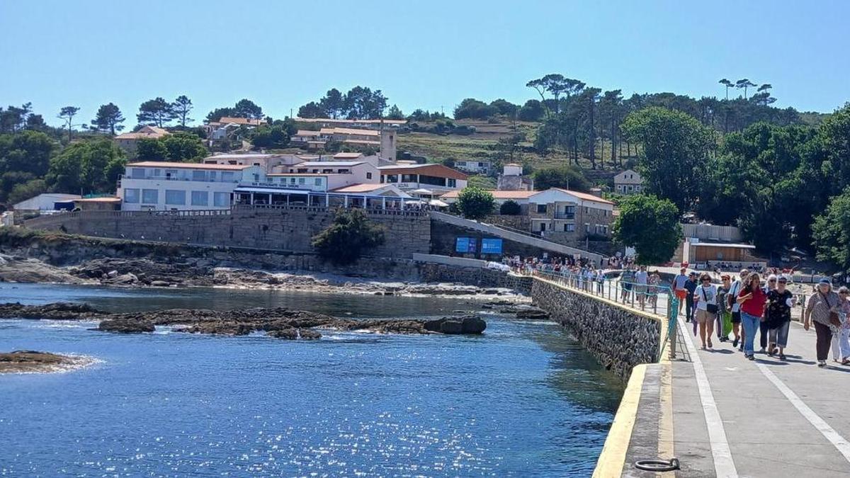 La nueva ley antitabaco dejará a las islas de Cíes y Ons sin poder fumar