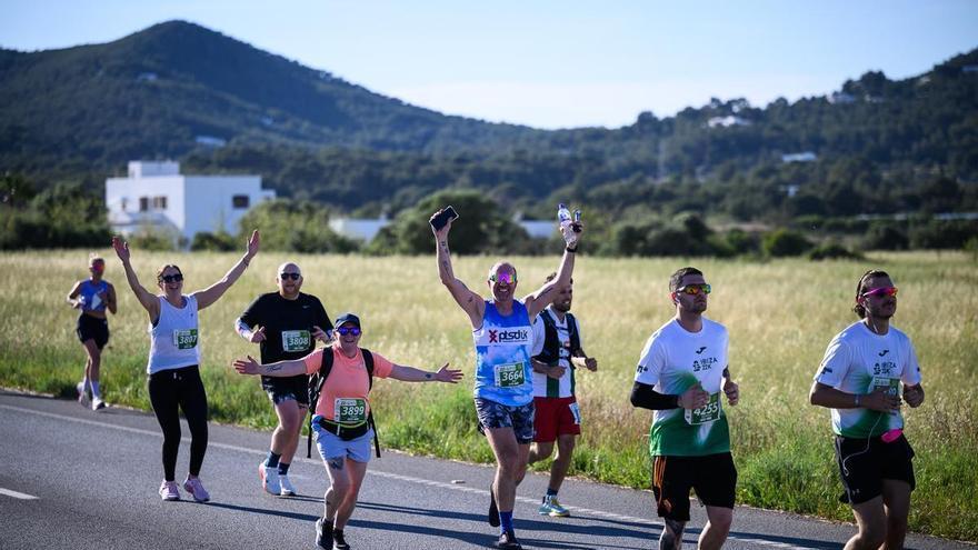 La Santa Eulària Ibiza Marathon baja el telón con una edición para el recuerdo