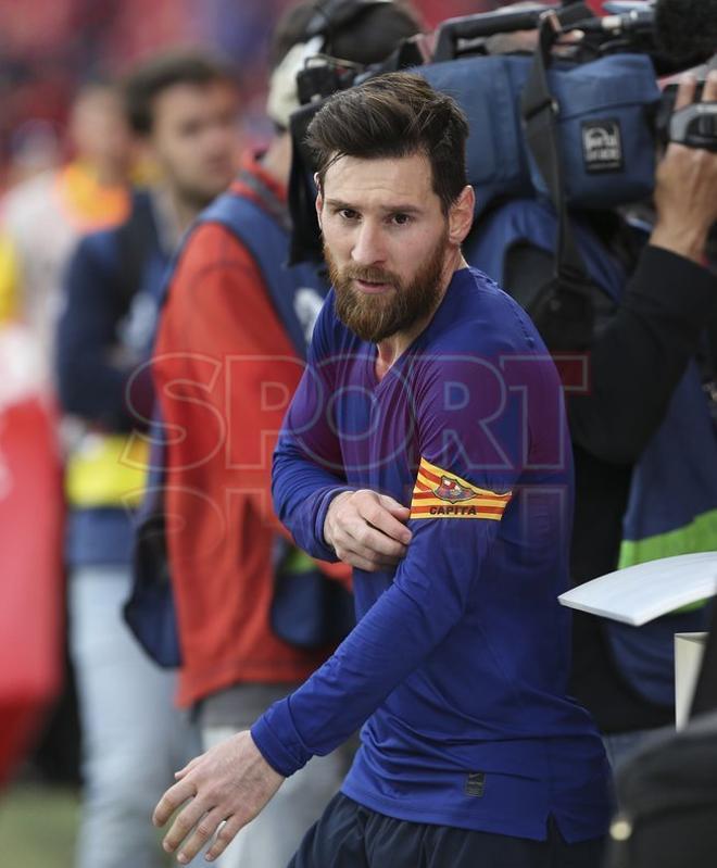 Así de feliz cazo Sport a Leo Messi al fiinal del partido