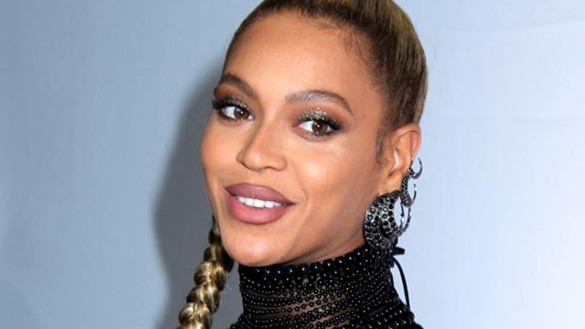 Beyoncé triunfa en Halloween con su disfraz de Barbie