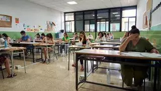 Casi 4.000 aspirantes optan este sábado a 279 plazas fijas de profesor