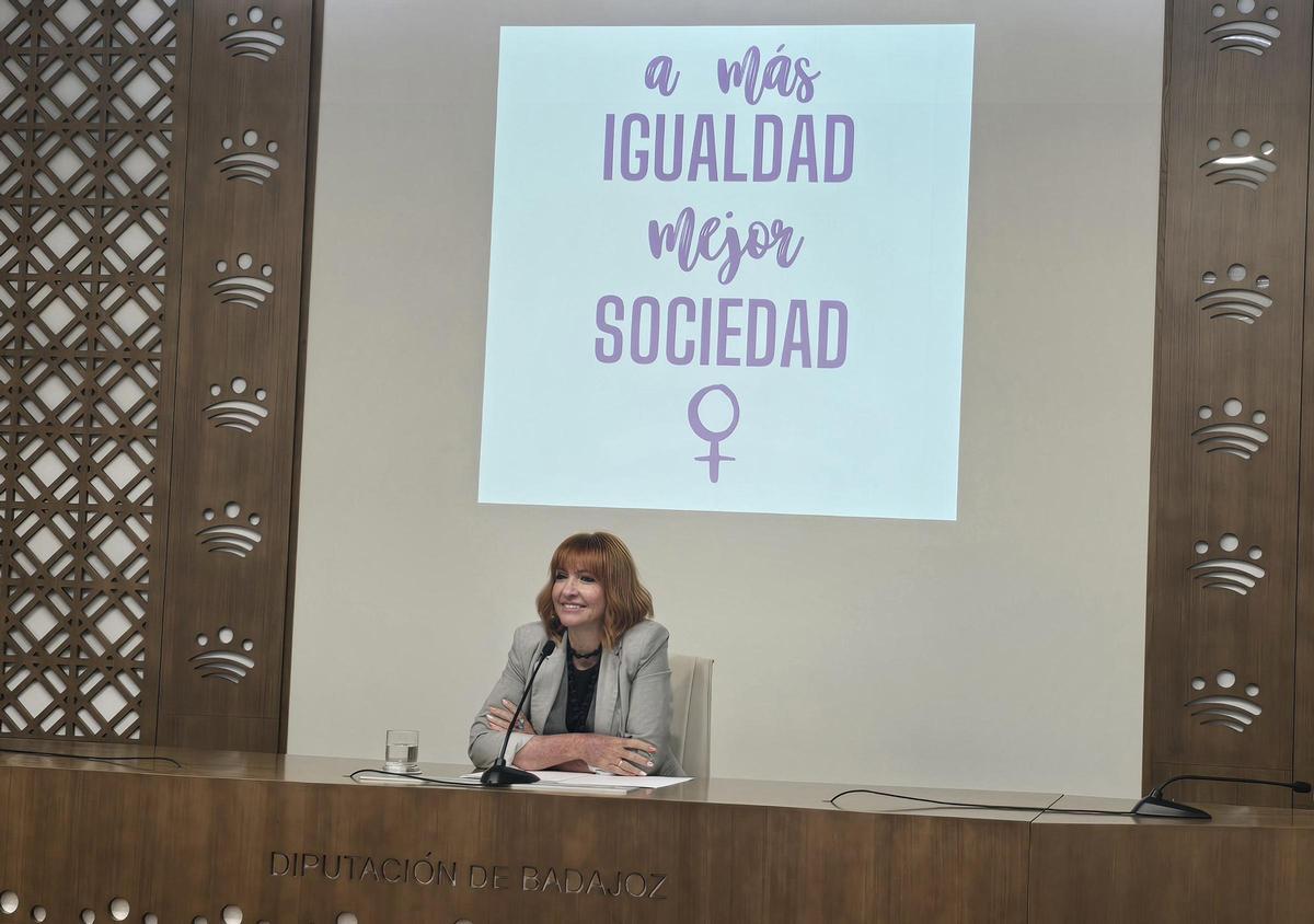 La delegada del Área de Igualdad, Lourdes Linares, este martes en la presentación.