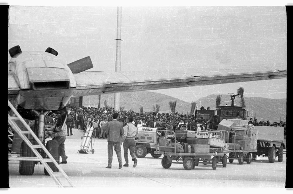 Inauguración del aeropuerto en 1967