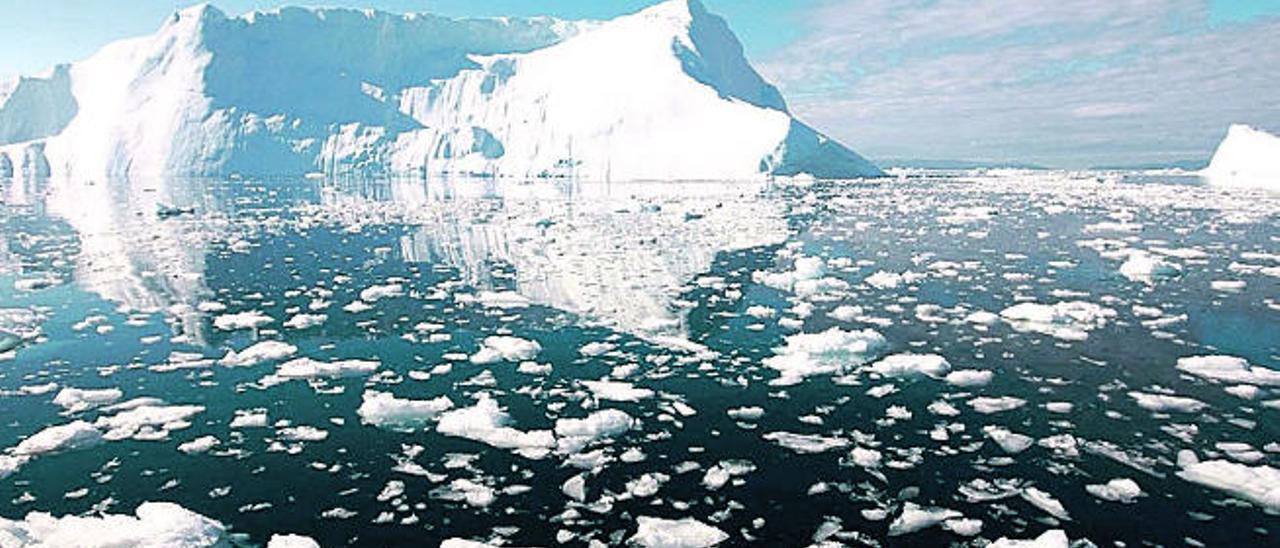 La banquisa ártica, desintegrándose en el periodo de deshielo.