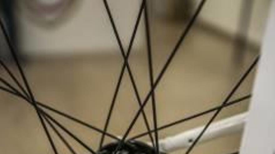 Imagen de una de las bicicletas con la que se disputará el Criterium Ciudad de Elche el sábado.