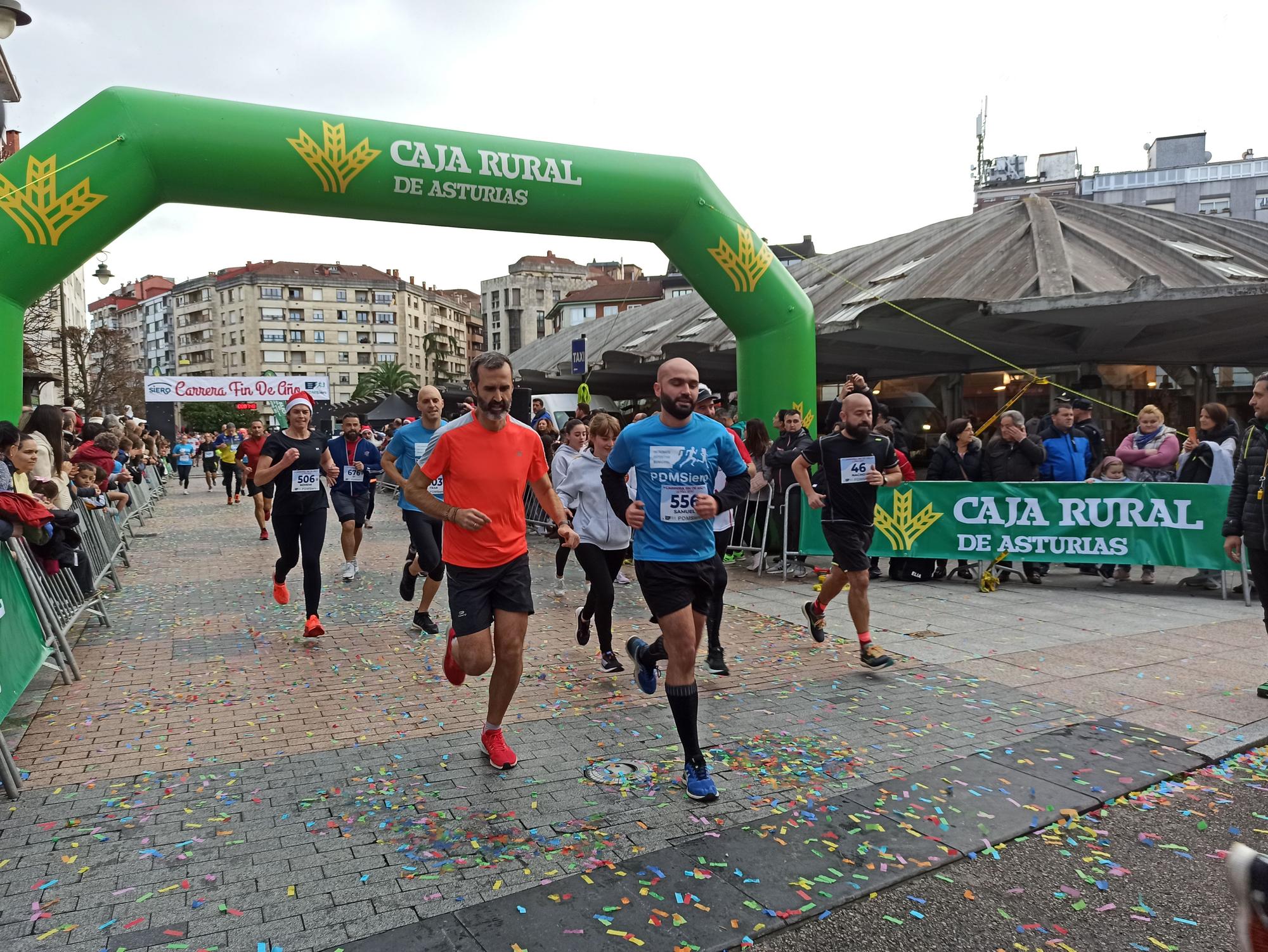 Casi 1.500 participantes disputan la carrera de Fin de Año de Pola de Siero