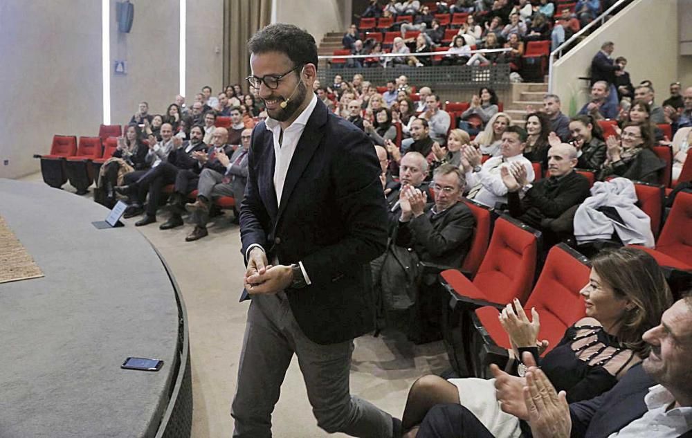 El foro del BusinessDMallorca: Comunicación persuasiva