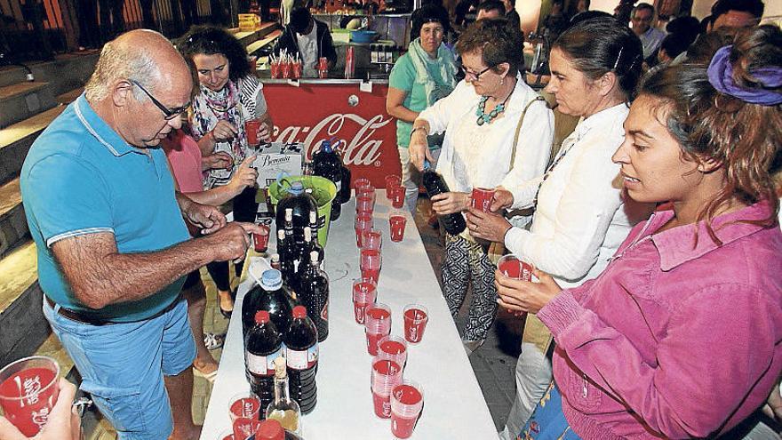 El pueblo decide que el mejor vino es el de Joan