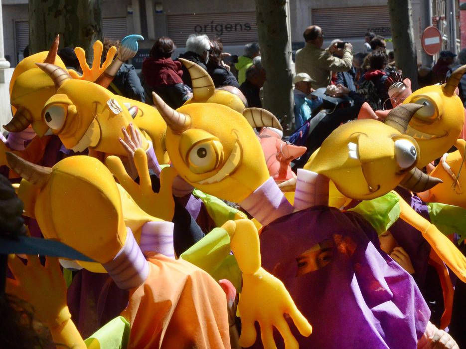 Rua infantil de carnaval a Figueres