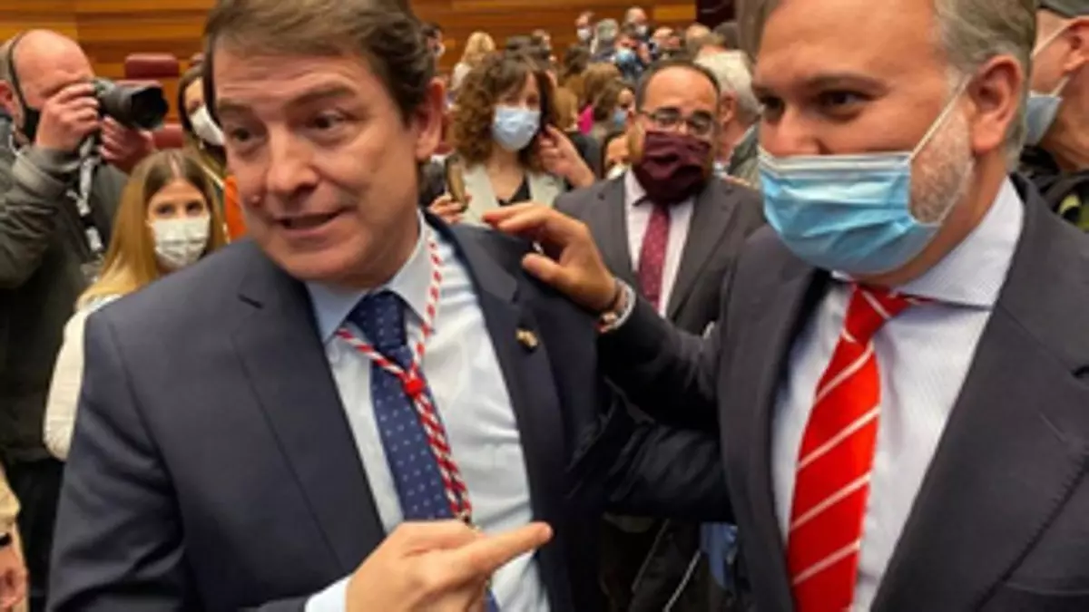 El alcalde de Plasencia apoya a Fernández Mañueco en su investidura
