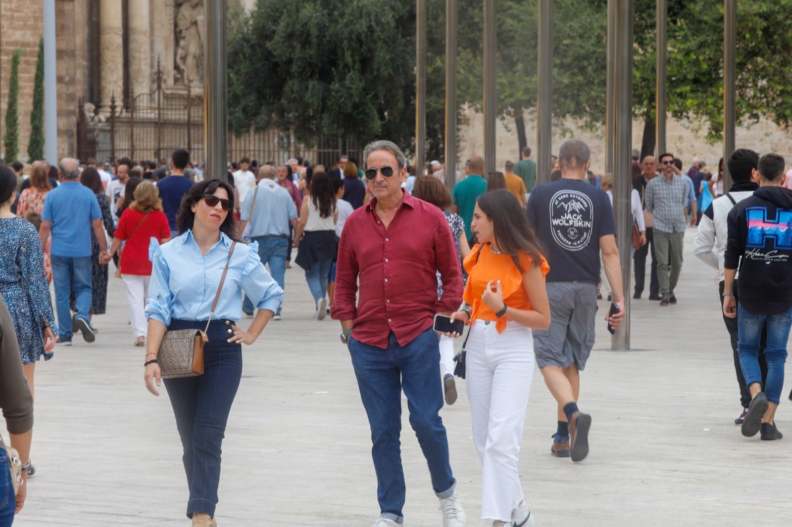 Ambiente en las calles de València el 9 d'Octubre