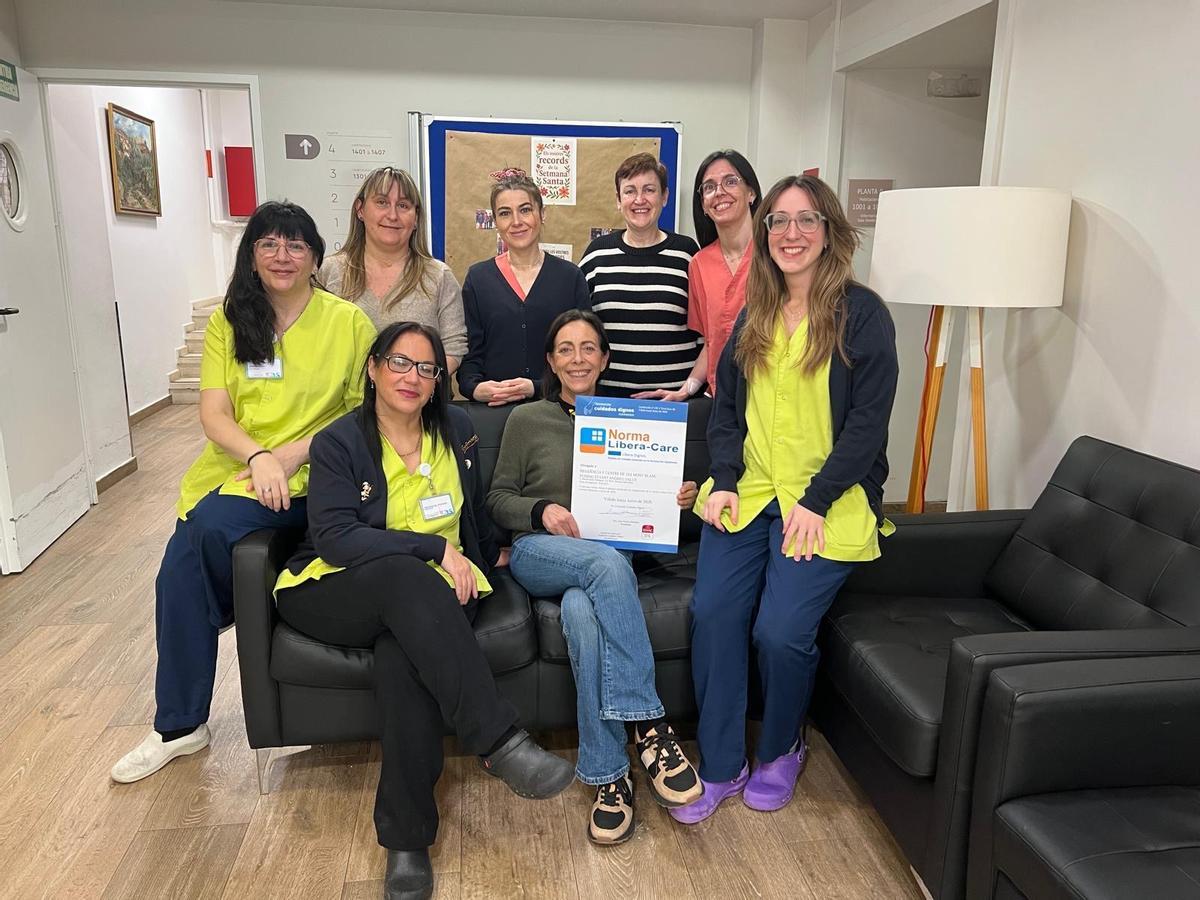 Treballadores de Mont Blanc amb la certificació