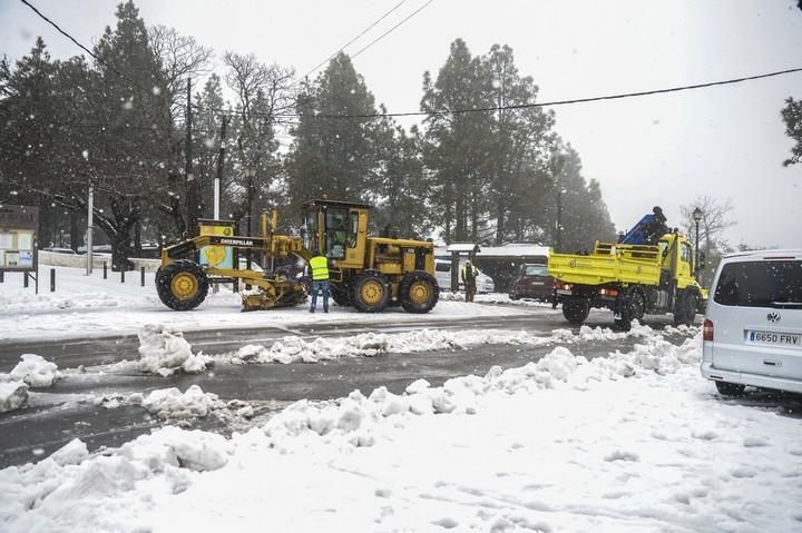 NIEVE EN LA CUMBRE