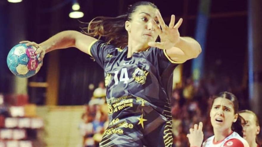 Elizabet Chávez: &quot;Realmente pensaba que el balonmano se acababa para mí&quot;