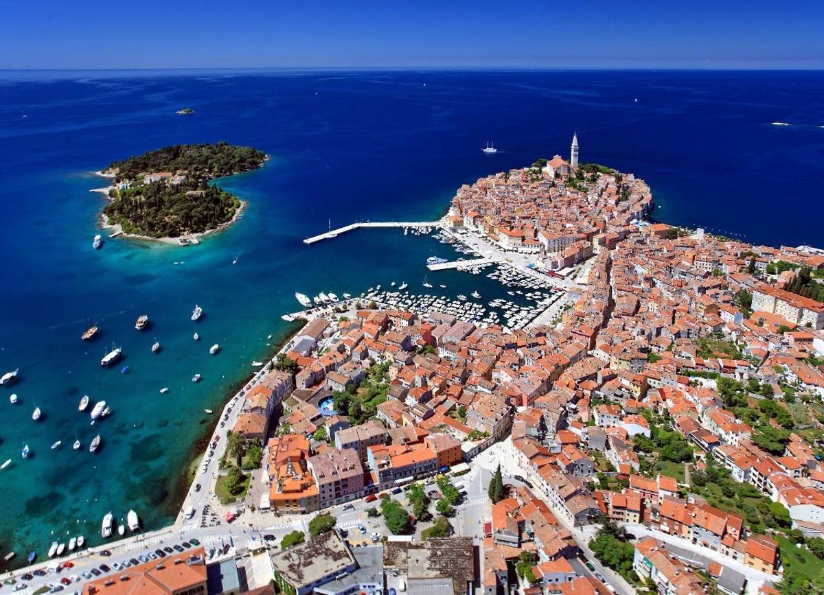 Rovinj, pueblo pesquero croata en la costa oeste de la península de Istria