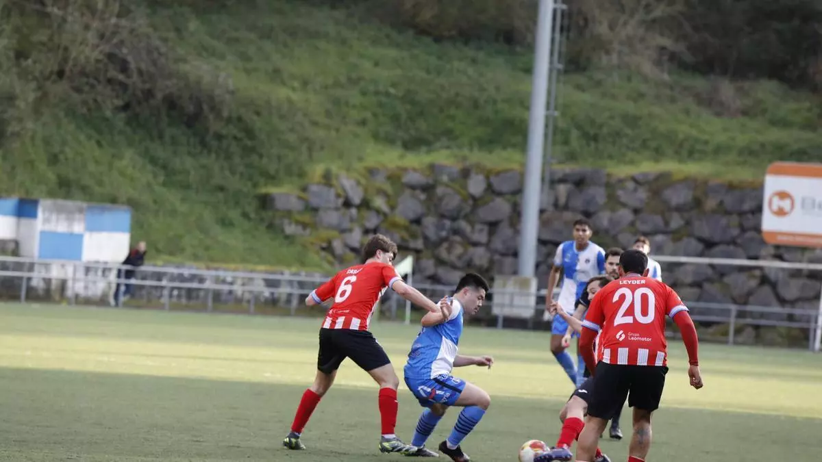 Así fue la jornada de la Tercera Federación de Asturias: los humildes se rebelan y un equipo da un paso de gigante hacia el ascenso