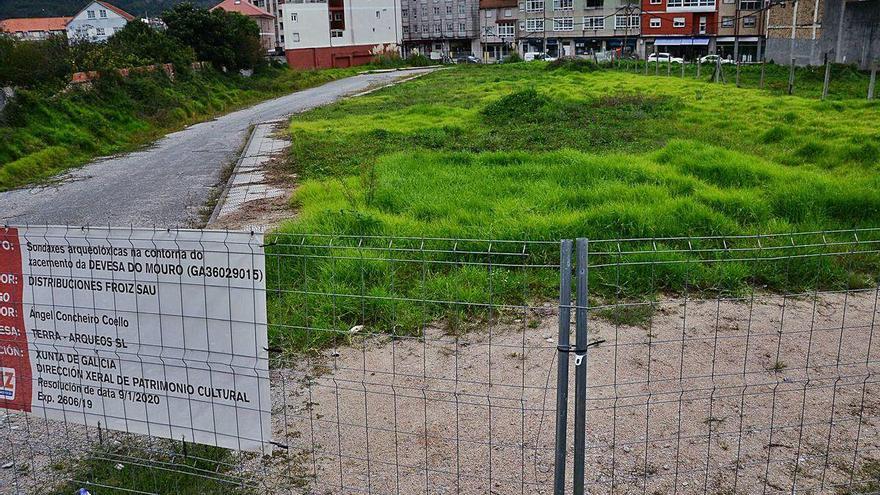 Terreno en el que trabaja la cadena de supermercados para ganar espacio para estacionar.