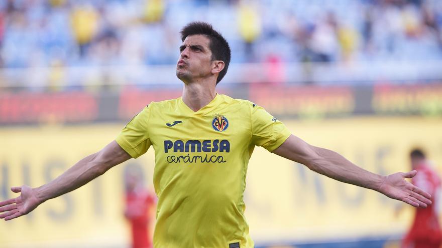 Gerard Moreno celebra un gol con el Villarreal.