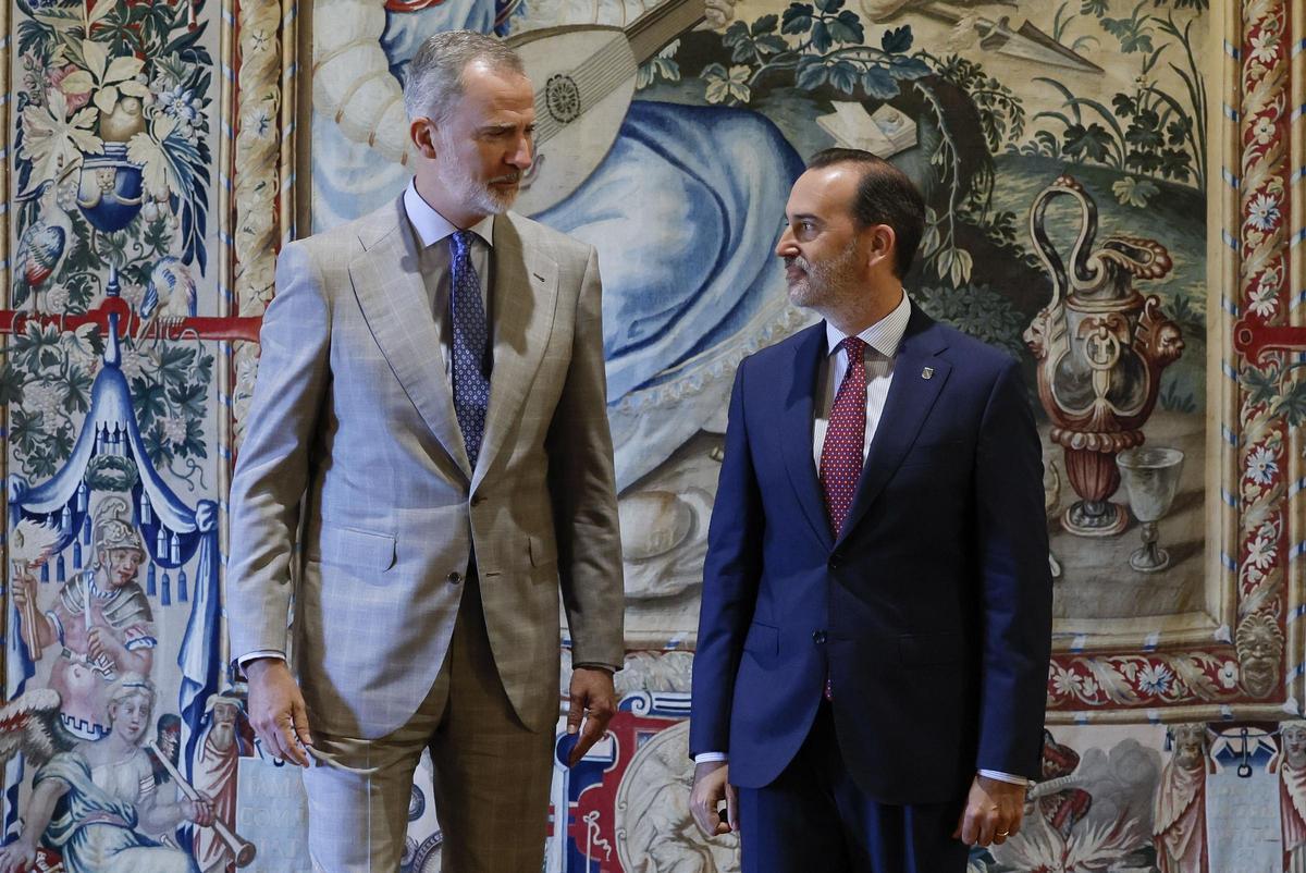 FOTOS | El Rey recibe en audiencia a las autoridades de Baleares
