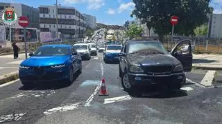 Arde un coche en Las Palmas de Gran Canaria