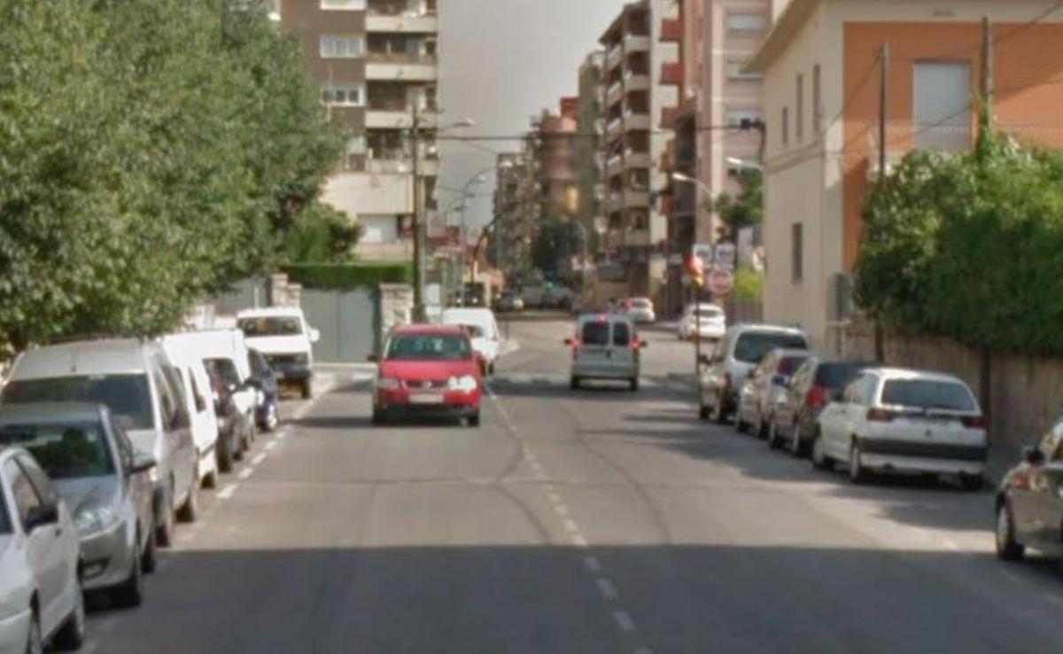 El carrer Fages de Climent, de doble circulació, en  una imatge del 2015