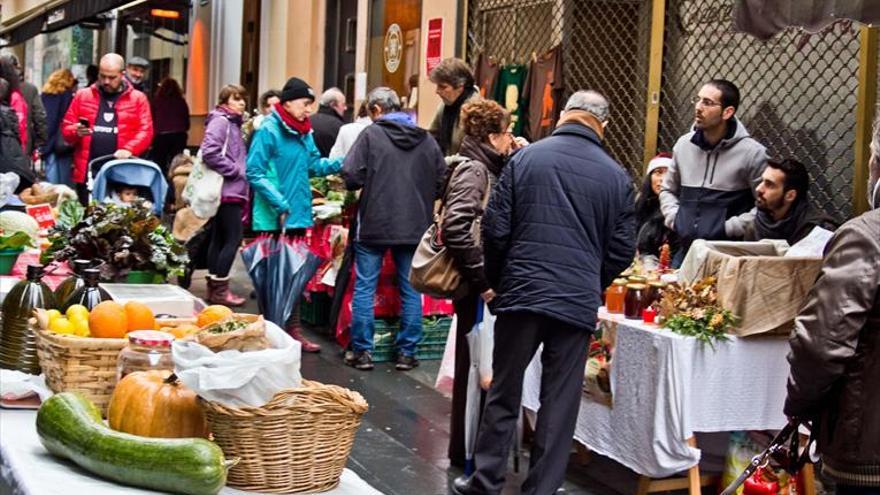 El comercio dinamiza Cáceres por Navidad