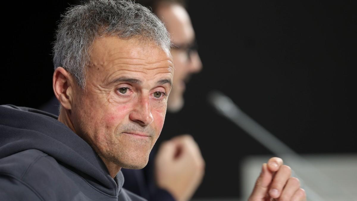 Luis Enrique negocia su continuidad hasta 2030