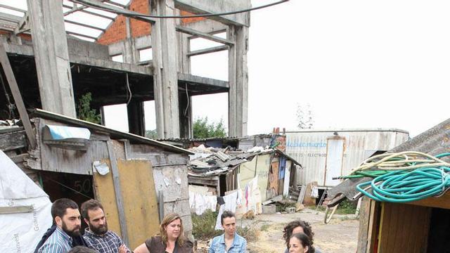 Recorrido por los asentamientos chabolistas de la ciudad.