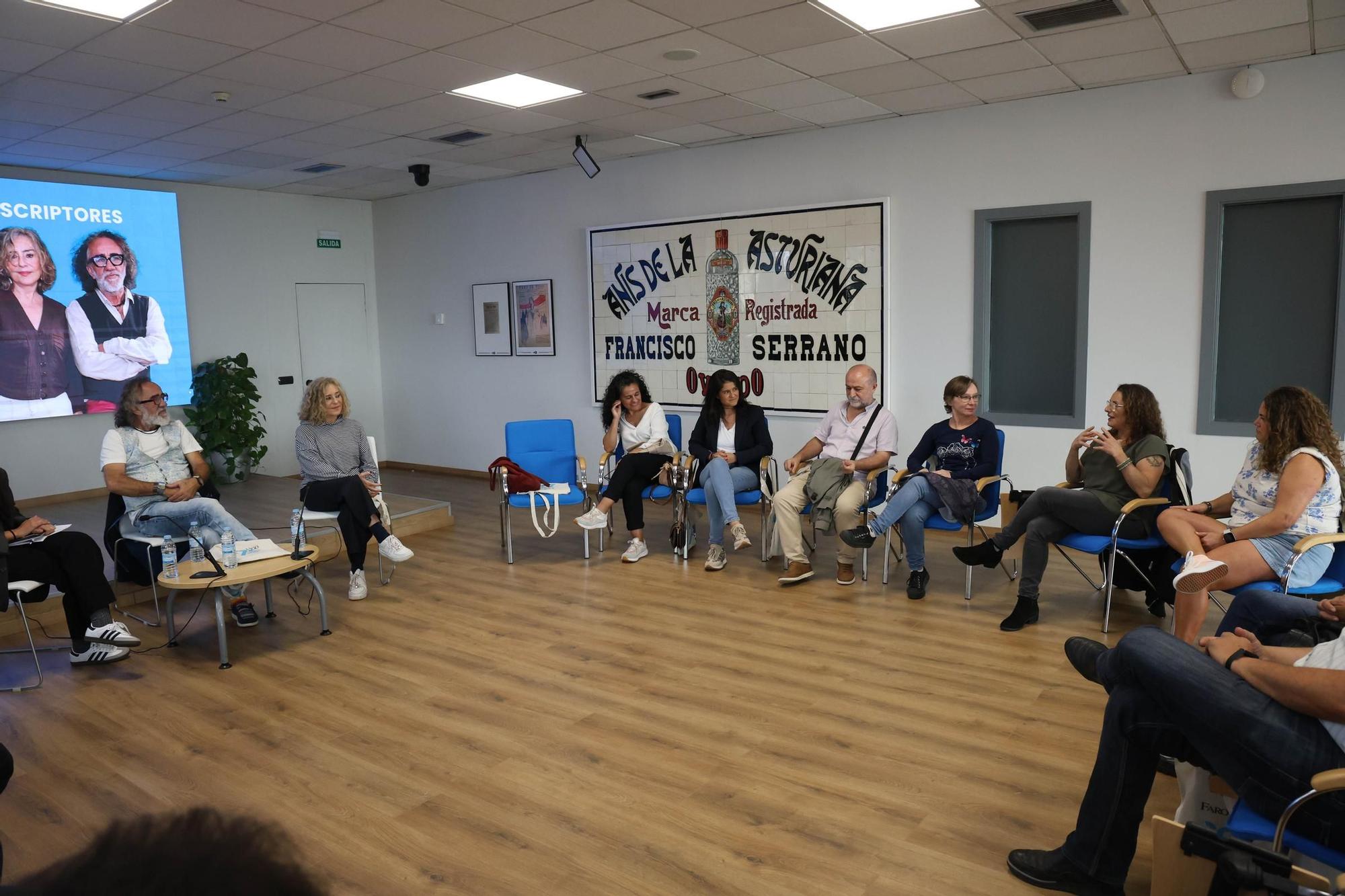 El encuentro de los suscriptores de FARO con Cómplices en imágenes