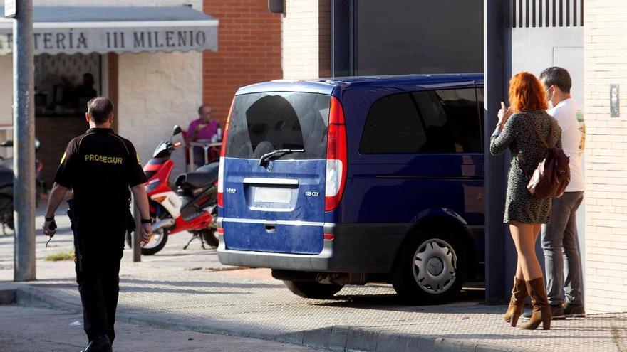 El sumario atribuye una decena de delitos a los policías de la Brigada de Estupefacientes de Mérida