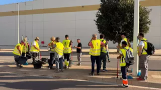 El plan de empleo post dana de Riba-roja da trabajo a 83 personas en limpieza y jardinería