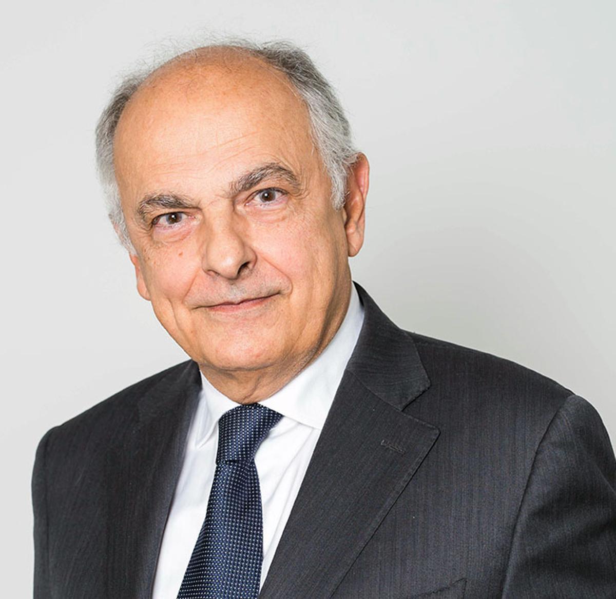 Luis Carlos Croissier.
