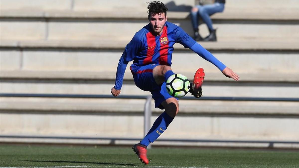 Abel Ruiz, durante un partido con el Juvenil A en la Ciutat Esportiva