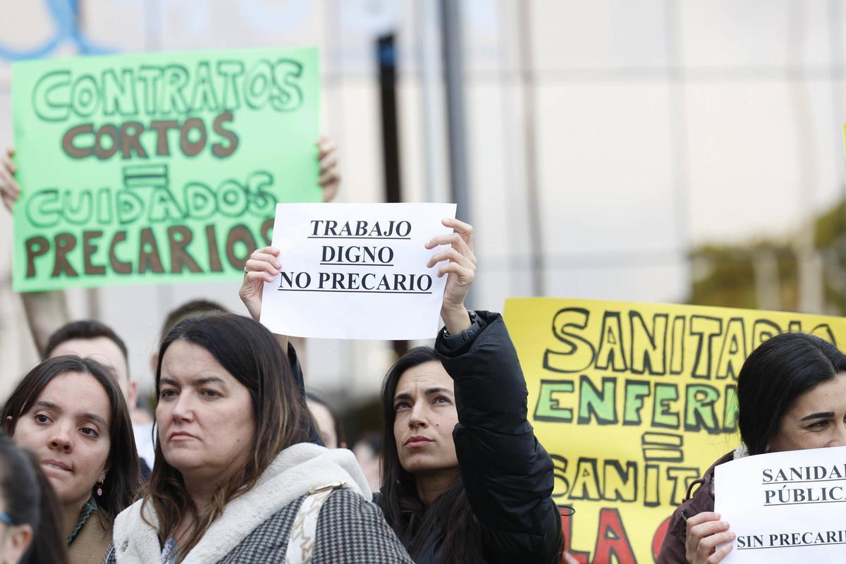 EN IMÁGENES: La protesta en el Hospital San Agustín de Avilés