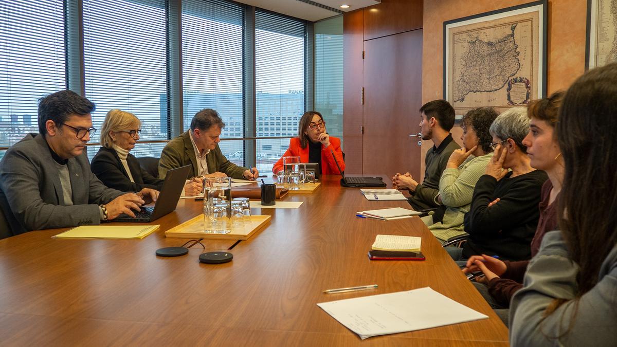 La reunión entre el Govern y la entidad Aigua és Vida.