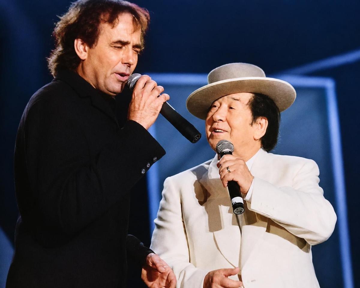 Joan Manuel Serrat y Juanito Valderrama.