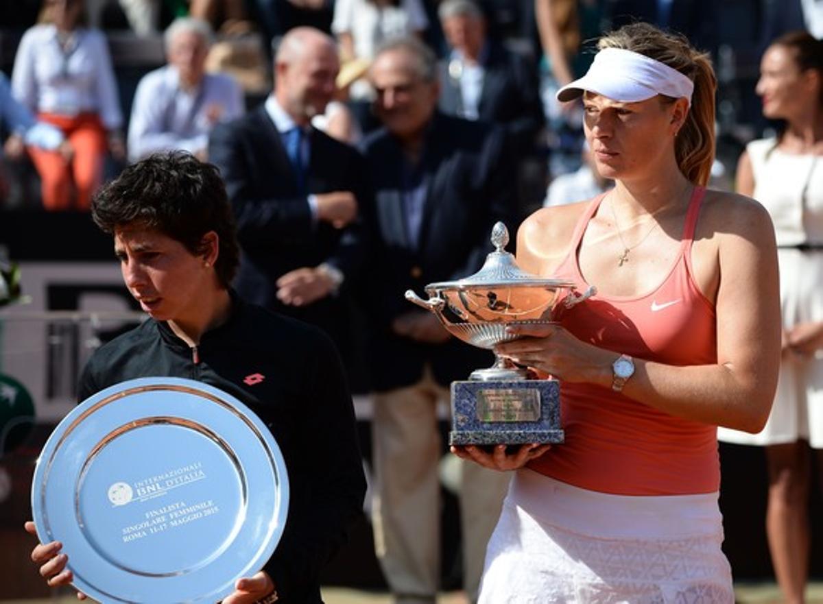 Maria Xaràpova després de guanyar Carla Suárez a la final en el torneig Fòrum Itàlic a Roma.