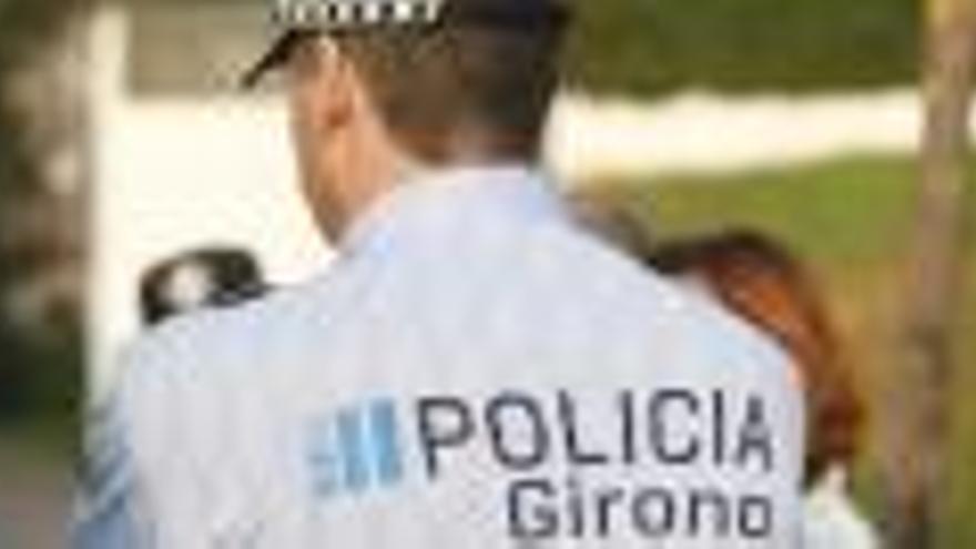 Detenen un home per intentar robar en un pis de Girona