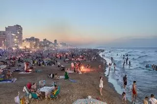 El éxito de Sant Joan en la playa de Gandia