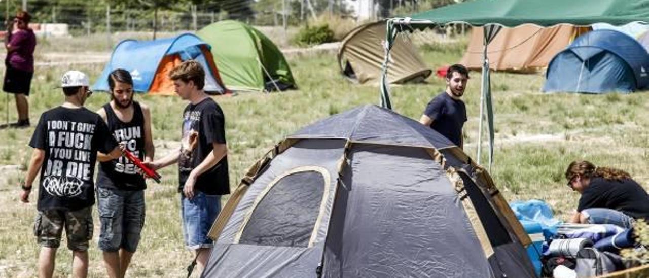 Villena espera la llegada de 20.000 rockeros