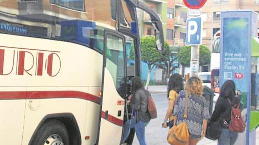 Los jóvenes de Onda dispondrán de un bus gratuito para la Selectividad