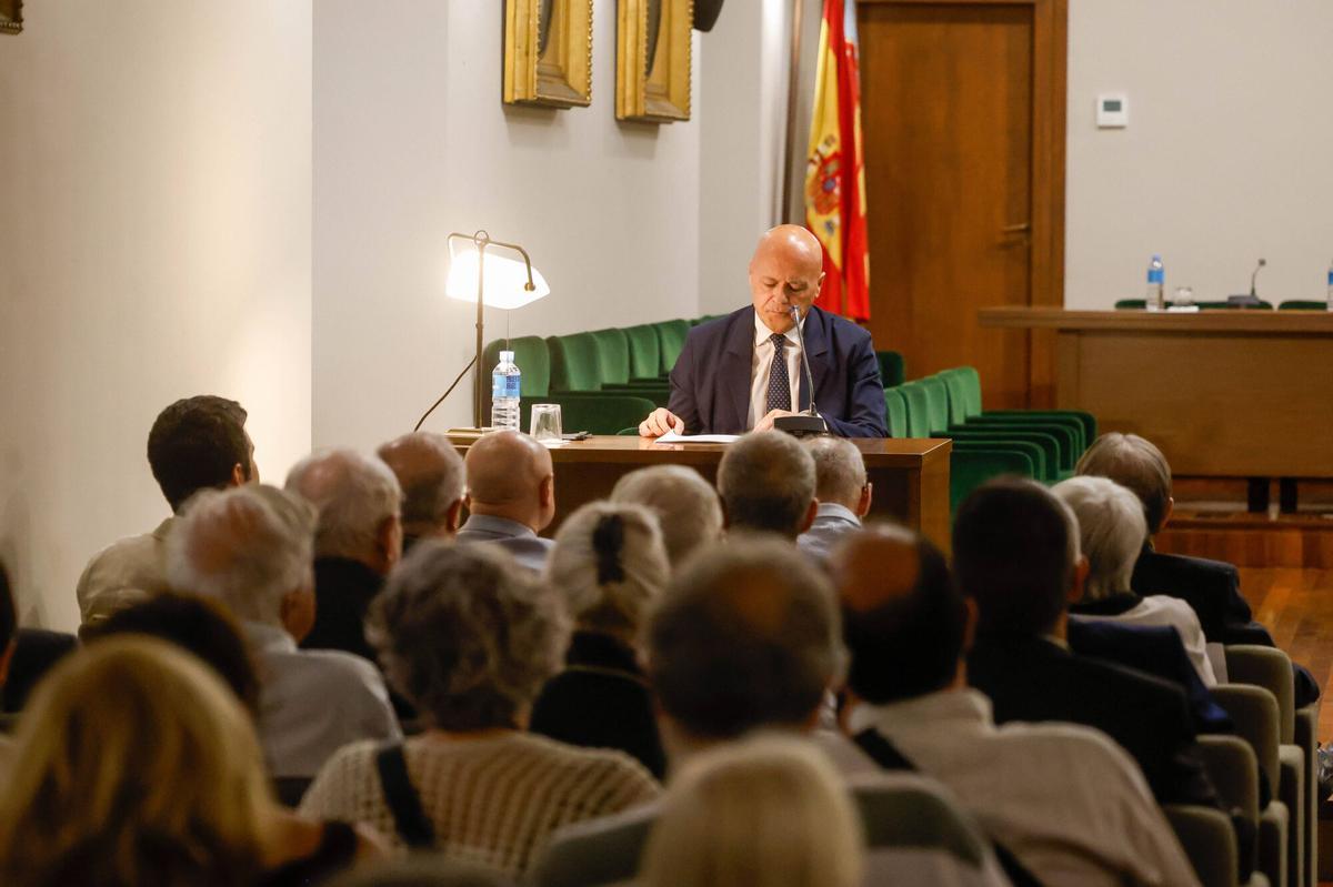 Valencia VLC Clausura del Curso Académico de la Real Academia de Bellas Artes de San Carlos. Conferencia de Joan Carles Martí director del periódico Levante EMV