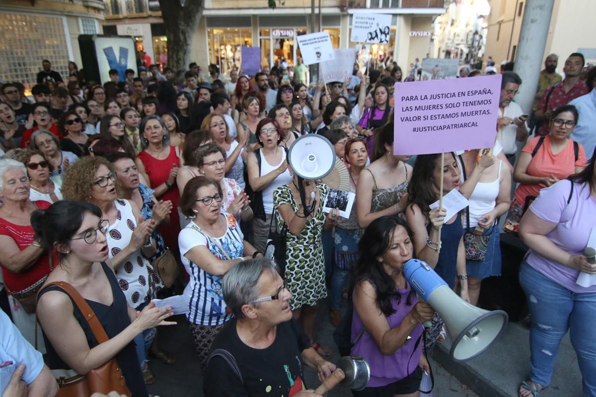 Concentración en Córdoba contra "La Manada"