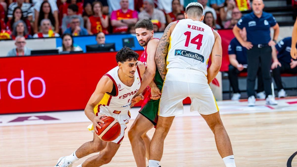 El partidazo de Álvaro Cárdenas se queda corto para evitar la derrota de España