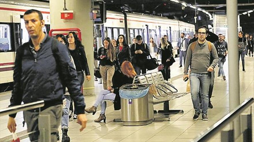 Adif baraja transbordos por cortes de vía &quot;de todo un fin de semana&quot; en Castellón