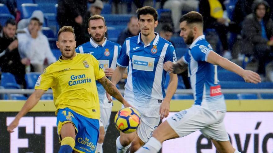 La UD Las Palmas se queda a las puertas de la remontada