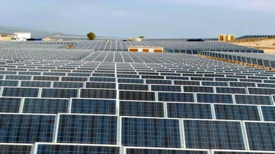 Las 8.400 instalaciones solares de la Región producen  energía para 140.000 hogares