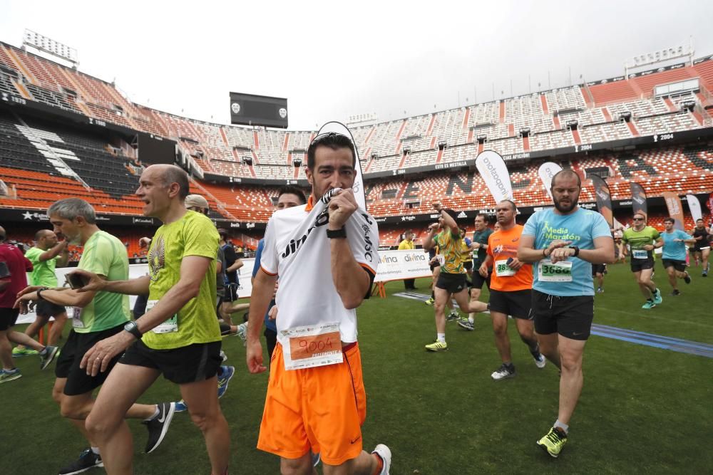 Búscate en la Volta a Peu Valencia CF