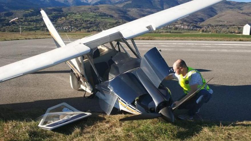 Un pilot d&#039;ultralleuger resulta ferit lleu en estavellar-se l&#039;aparell a Alp