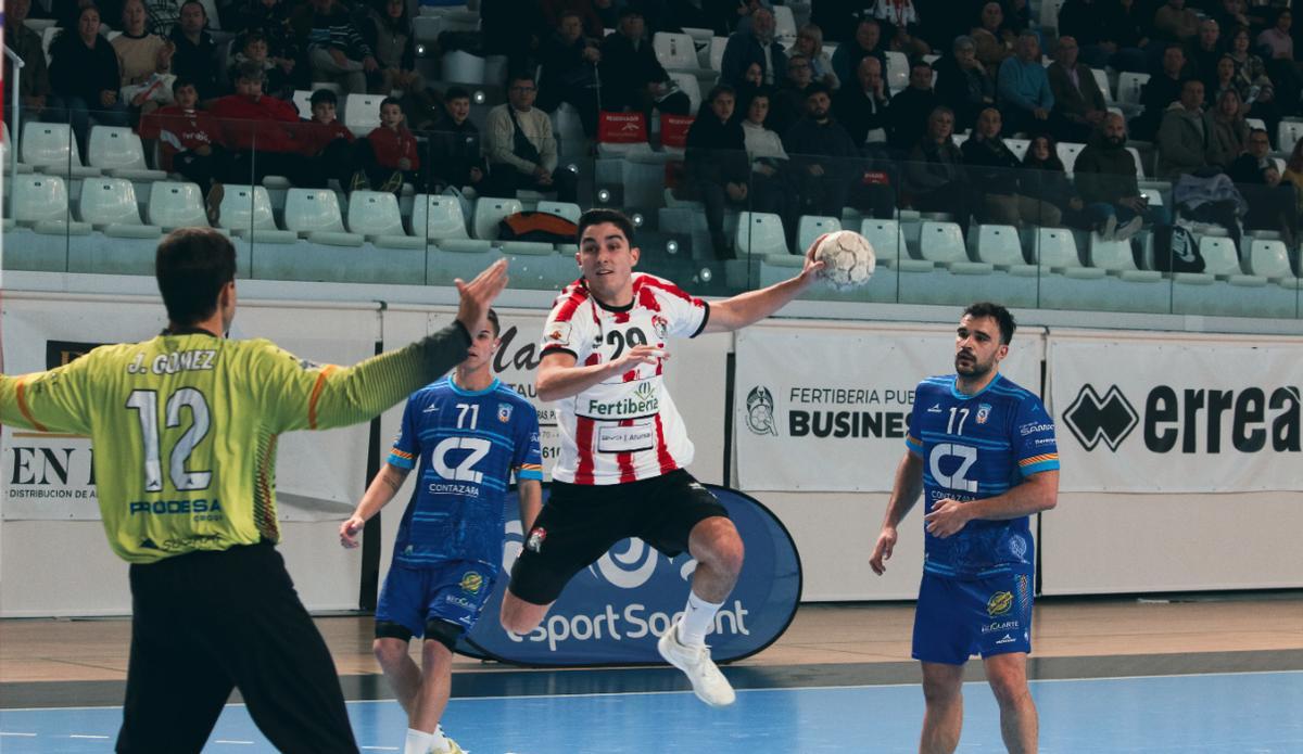 Victoria del Fertiberia en casa